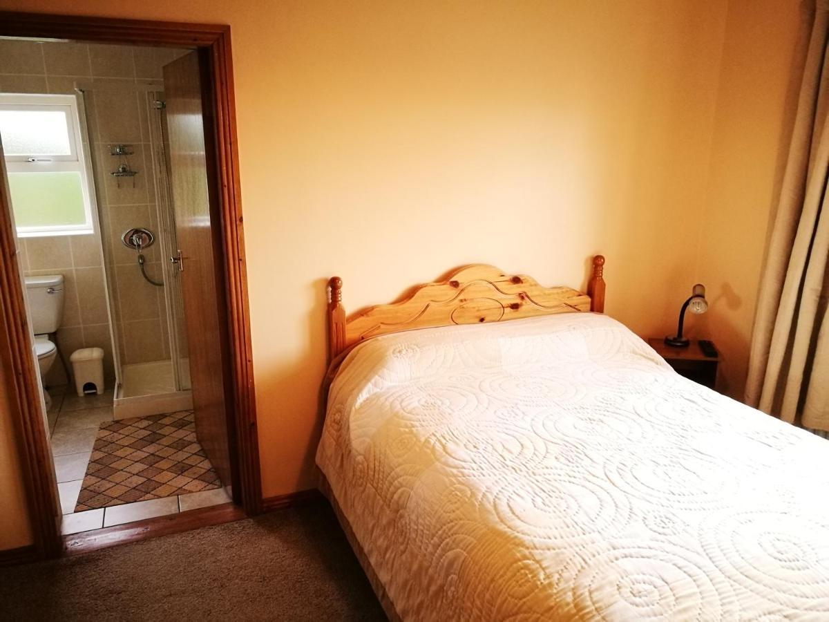 Danubio Guest Accommodation Doonbeg Exteriör bild