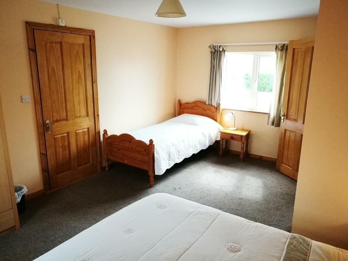 Danubio Guest Accommodation Doonbeg Exteriör bild